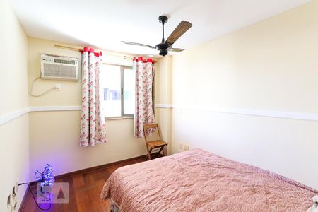 Apartamento à venda com 94m², 2 quartos e 2 vagasQuarto 2