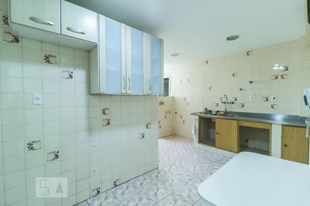 Apartamento à venda com 120m², 3 quartos e 1 vagaCozinha