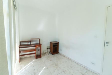 Apartamento à venda com 120m², 3 quartos e 1 vagaQuarto 2