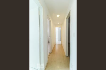 Apartamento à venda com 120m², 3 quartos e 1 vagaCorredor