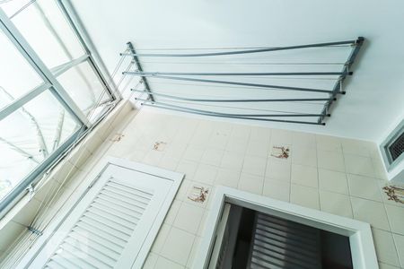 Apartamento à venda com 120m², 3 quartos e 1 vagaÁrea de Serviço