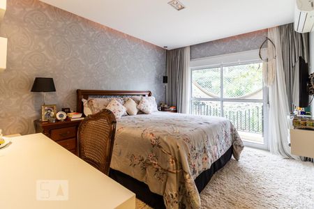 Apartamento à venda com 212m², 3 quartos e 3 vagas Apartamento à venda com 212m², 3 quartos e 3 vagasSuíte 1