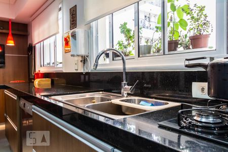 Apartamento à venda com 212m², 3 quartos e 3 vagas Apartamento à venda com 212m², 3 quartos e 3 vagasDetalhe da Cozinha