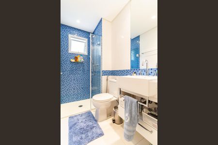 Apartamento à venda com 212m², 3 quartos e 3 vagas Apartamento à venda com 212m², 3 quartos e 3 vagasBanheiro da Suíte 2