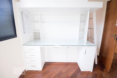 Apartamento para alugar com 106m², 3 quartos e 1 vagaDormitório  1