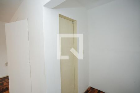 Quarto Closet de apartamento à venda com 1 quarto, 68m² em Rubem Berta, Porto Alegre