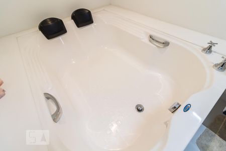 Studio à venda com 54m², 1 quarto e 1 vagaDetalhe do Banheiro da Suíte