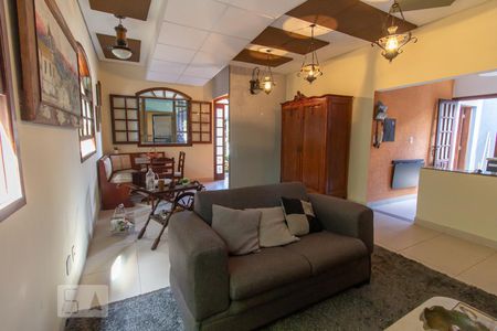 Sala de casa para alugar com 3 quartos, 160m² em Concórdia, Belo Horizonte