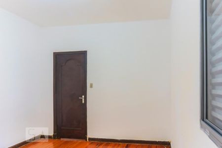 Casa para alugar com 150m², 3 quartos e 1 vaga Casa para alugar com 150m², 3 quartos e 1 vagaQuarto 3