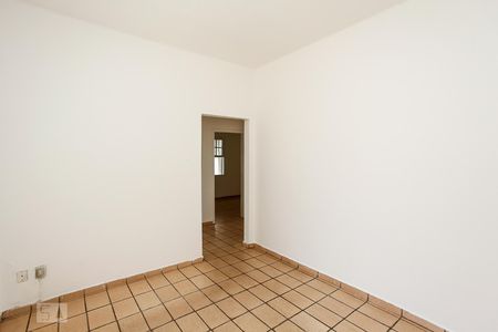 Sala de casa à venda com 2 quartos, 60m² em Vila Galvão, Guarulhos