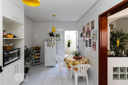 Cozinha de casa para alugar com 3 quartos, 120m² em Penha de França, São Paulo