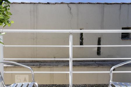 Varanda de casa para alugar com 3 quartos, 120m² em Penha de França, São Paulo