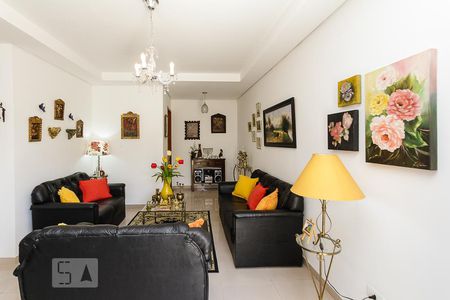 Sala de casa para alugar com 3 quartos, 120m² em Penha de França, São Paulo