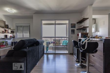 Sala de apartamento para alugar com 2 quartos, 64m² em Jardim Parque Morumbi, São Paulo