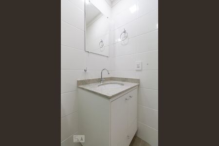 Apartamento para alugar com 65m², 3 quartos e 1 vaga Apartamento para alugar com 65m², 3 quartos e 1 vagaBanheiro
