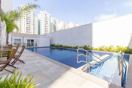 Apartamento para alugar com 65m², 3 quartos e 1 vaga Apartamento para alugar com 65m², 3 quartos e 1 vagaPiscina