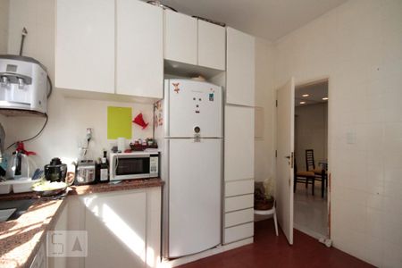 Apartamento à venda com 144m², 3 quartos e 1 vagaCozinha