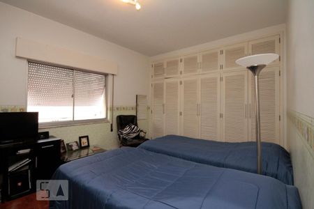 Apartamento à venda com 144m², 3 quartos e 1 vagaQuarto 2