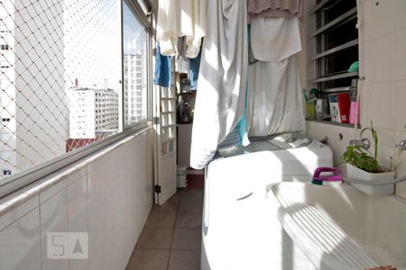 Apartamento à venda com 144m², 3 quartos e 1 vagaÁrea de Serviço