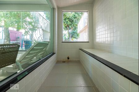 Apartamento à venda com 90m², 3 quartos e 2 vagasSauna