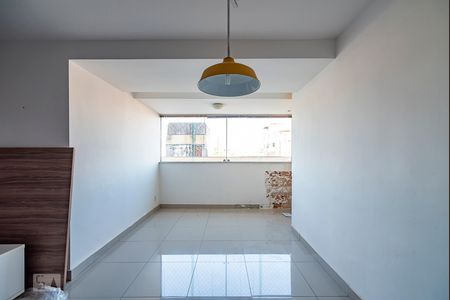 Sala de apartamento à venda com 3 quartos, 90m² em Sagrada Família, Belo Horizonte