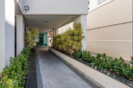 Apartamento à venda com 90m², 3 quartos e 2 vagasEntrada