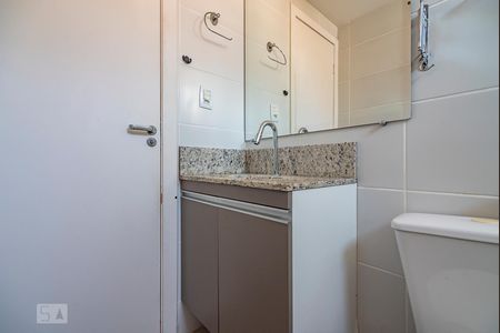 Banheiro da Suíte de apartamento à venda com 3 quartos, 90m² em Sagrada Família, Belo Horizonte