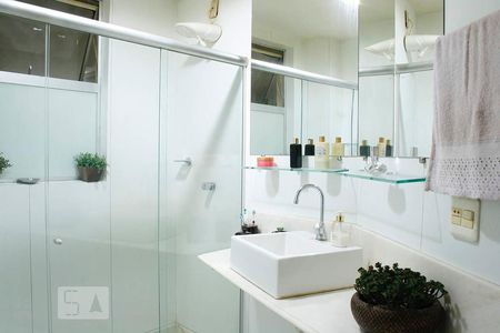 Banheiro Social de apartamento à venda com 3 quartos, 115m² em Serra , Belo Horizonte