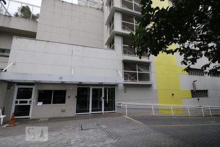 Apartamento à venda com 128m², 3 quartos e 2 vagasFachada