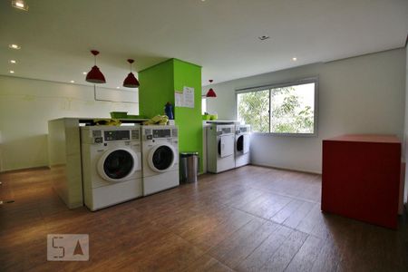 Apartamento à venda com 128m², 3 quartos e 2 vagasLavanderia