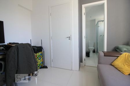 Apartamento à venda com 128m², 3 quartos e 2 vagasSuíte 1
