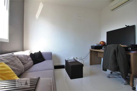 Apartamento à venda com 128m², 3 quartos e 2 vagasSuíte 1