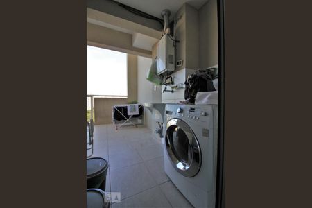 Área de serviço de apartamento para alugar com 3 quartos, 128m² em Vila Andrade, São Paulo