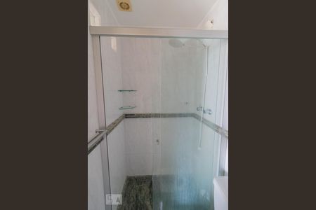 Banheiro de apartamento para alugar com 2 quartos, 70m² em Limão, São Paulo