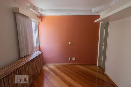 Apartamento para alugar com 70m², 2 quartos e 1 vagaSuíte