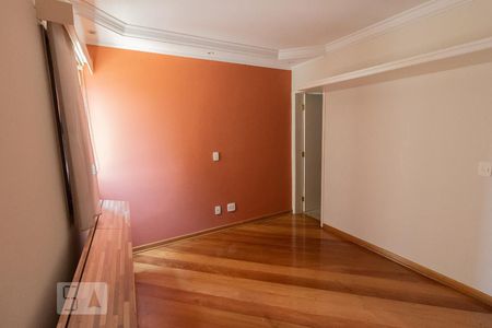 Apartamento para alugar com 70m², 2 quartos e 1 vagaSuíte