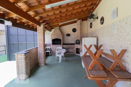 Apartamento para alugar com 70m², 2 quartos e 1 vagaÁrea comum - Churrasqueira
