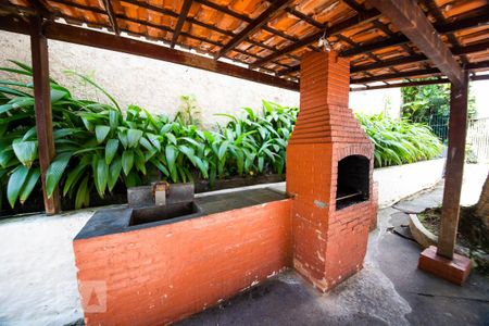 Apartamento à venda com 70m², 2 quartos e sem vagaChurrasqueira 