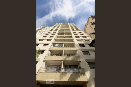Fachada de apartamento para alugar com 2 quartos, 70m² em Chácara Califórnia, São Paulo