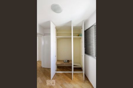 Apartamento para alugar com 70m², 2 quartos e 1 vaga Apartamento para alugar com 70m², 2 quartos e 1 vagaQuarto 2