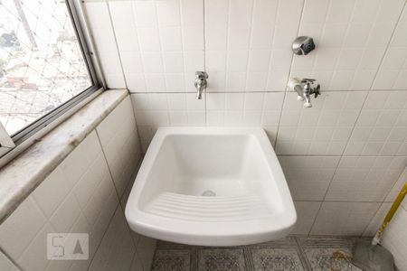 Apartamento para alugar com 70m², 2 quartos e 1 vaga Apartamento para alugar com 70m², 2 quartos e 1 vagaÁrea de serviço