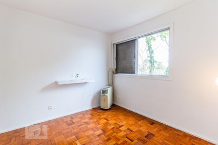 Suíte de apartamento para alugar com 2 quartos, 103m² em Vila Olímpia, São Paulo