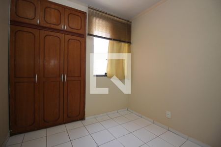 Quarto 2 de apartamento para alugar com 2 quartos, 48m² em Taguatinga Norte (taguatinga), Brasília
