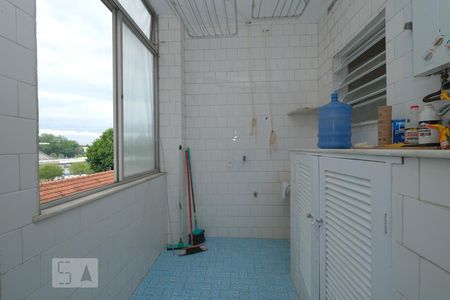 Apartamento para alugar com 120m², 3 quartos e 1 vagaÁrea de Serviço