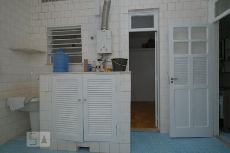Apartamento para alugar com 120m², 3 quartos e 1 vagaÁrea de Serviço