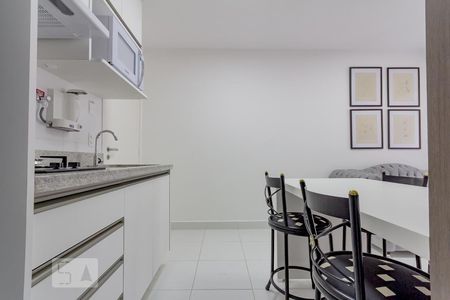 Apartamento para alugar com 40m², 1 quarto e 1 vaga Apartamento para alugar com 40m², 1 quarto e 1 vagaCozinha