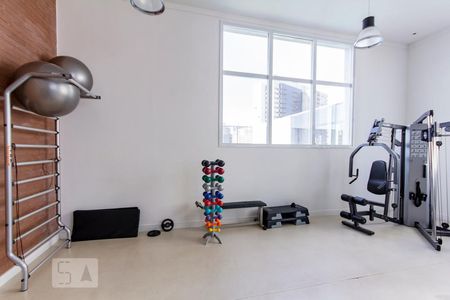 Apartamento para alugar com 40m², 1 quarto e 1 vaga Apartamento para alugar com 40m², 1 quarto e 1 vagaAcademia