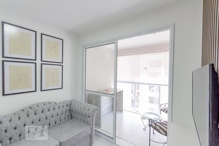 Sala de apartamento para alugar com 1 quarto, 40m² em Jardim Goiás, Goiânia