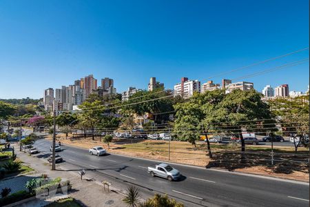 Apartamento para alugar com 115m², 3 quartos e 1 vagaVista