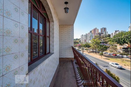 Apartamento para alugar com 115m², 3 quartos e 1 vagaSacada da Suíte